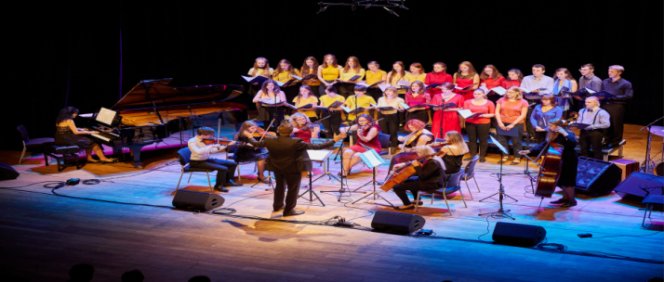 Předprázdninový koncert COLOURS of GTU