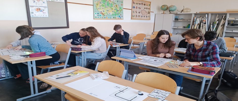 Matematika na kolečkách aneb Ozobot na scéně